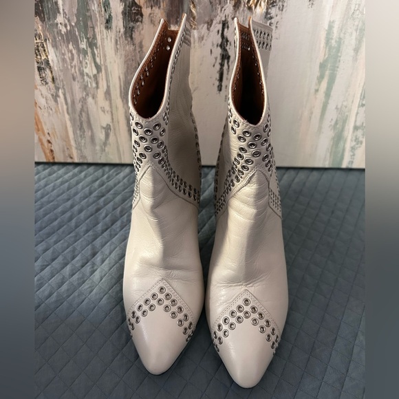 ISABEL MARANT Demka Eyelet Grommet Leather Ankle Boots- White/ Size 37 (US 7) - Picture 7 of 16